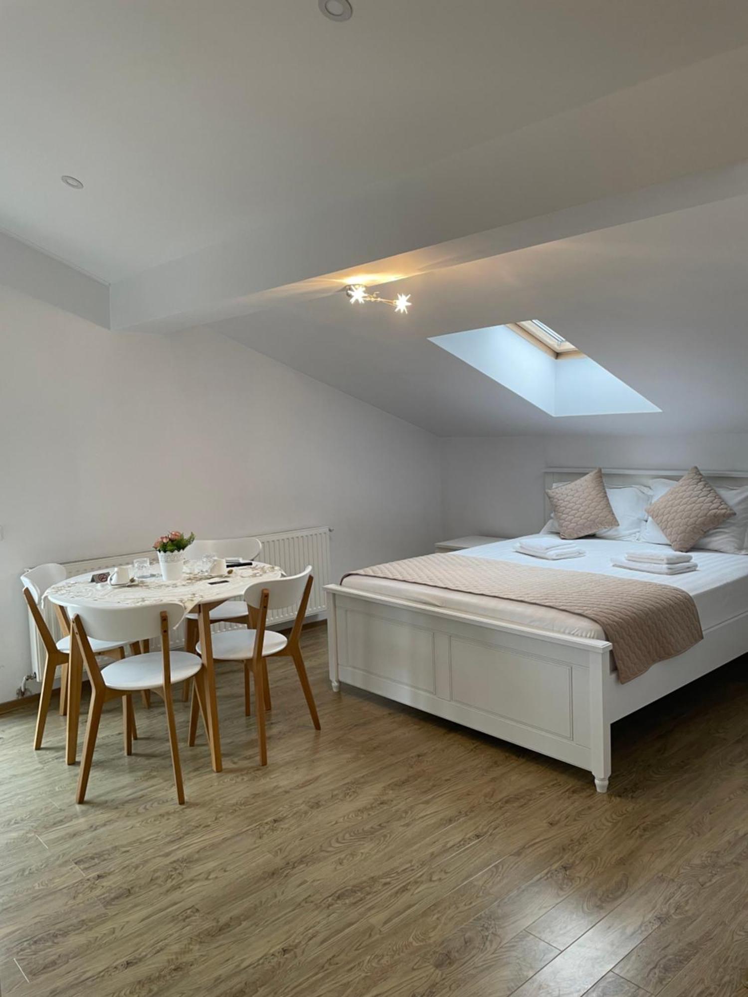 Ami Residence Bucharest Airport&Therme&Parking Otopeni Extérieur photo