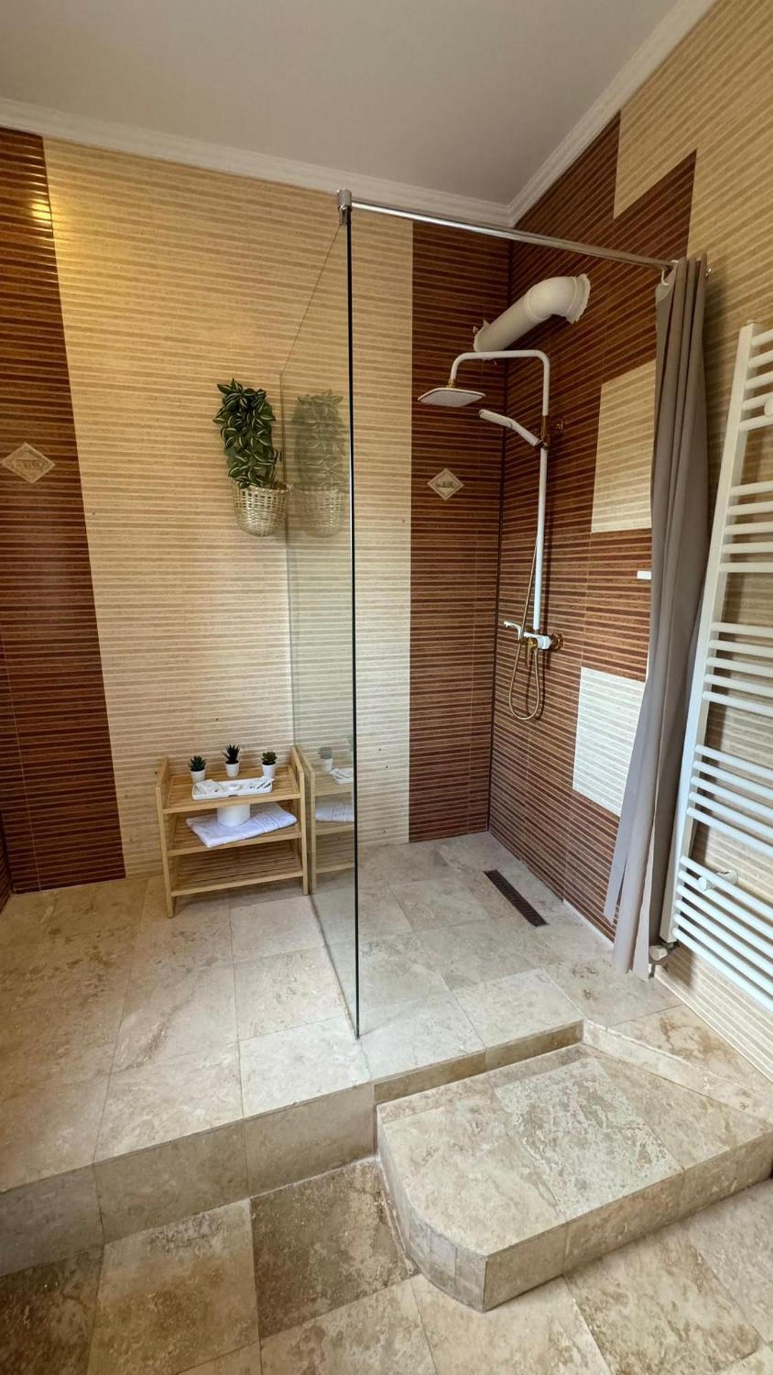 Ami Residence Bucharest Airport&Therme&Parking Otopeni Extérieur photo